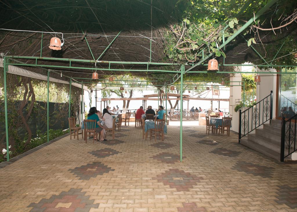 Aparthotel Morfoula Vatera Esterno foto